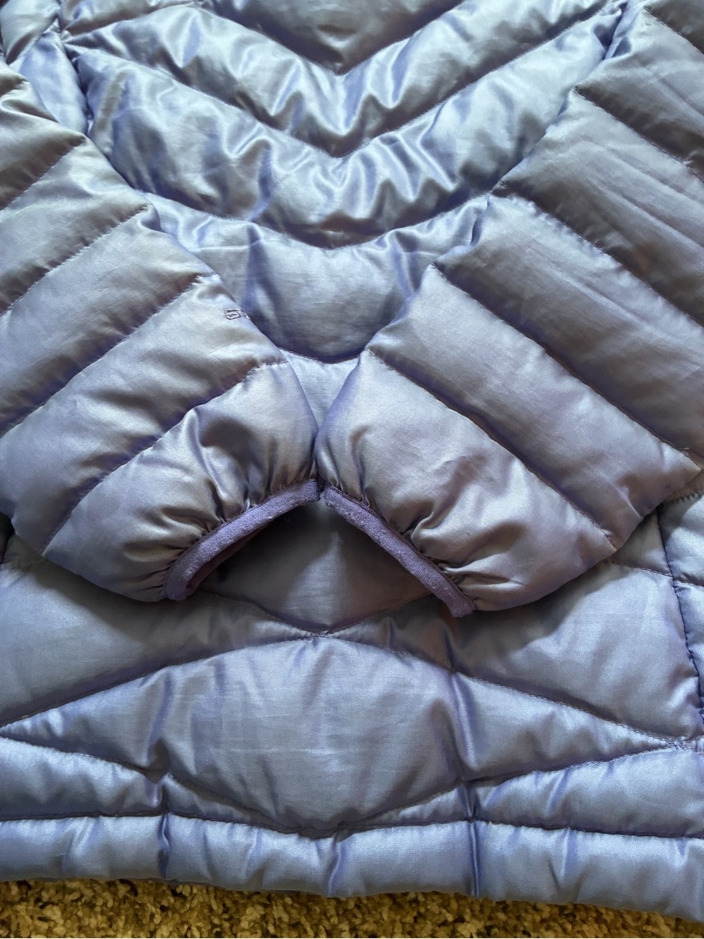 The North Face 550 Lightweight Quilted Goosedown Puffer Jacket - Picture 11 of 13